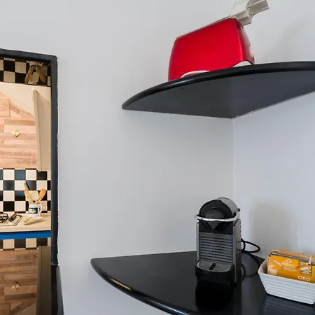 Casa Giardino: Cozy 3-bedroom Retreat With Wi-fi And Bbq Apartment Tuglie