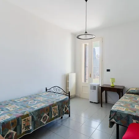 Casa Giardino: Cozy 3-bedroom Retreat With Wi-fi And Bbq Apartment